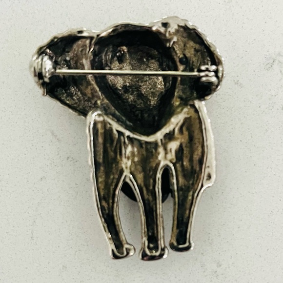 Vintage Silver Plated 3-D Elephant with Tusks Brooch Pin 1.5" x 1.75" EUC - Picture 3 of 8